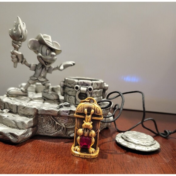 Disneyana 1999 Safari Adventure Convention Mickey Mouse and the Treasure Figure - Picture 4 of 14